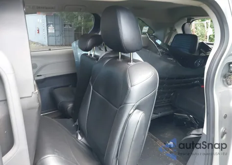 2021 Toyota Sienna Le из США, поврежденный, VIN 5TDKRKEC6MS065404